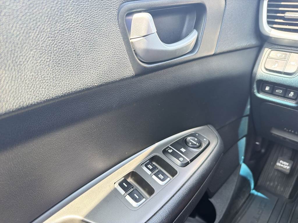 Thumbnail: 2019 Kia Optima - 30
