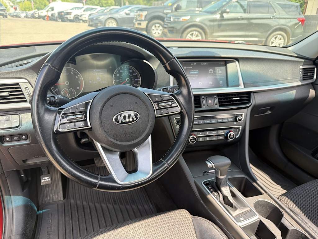 Thumbnail: 2019 Kia Optima - 2