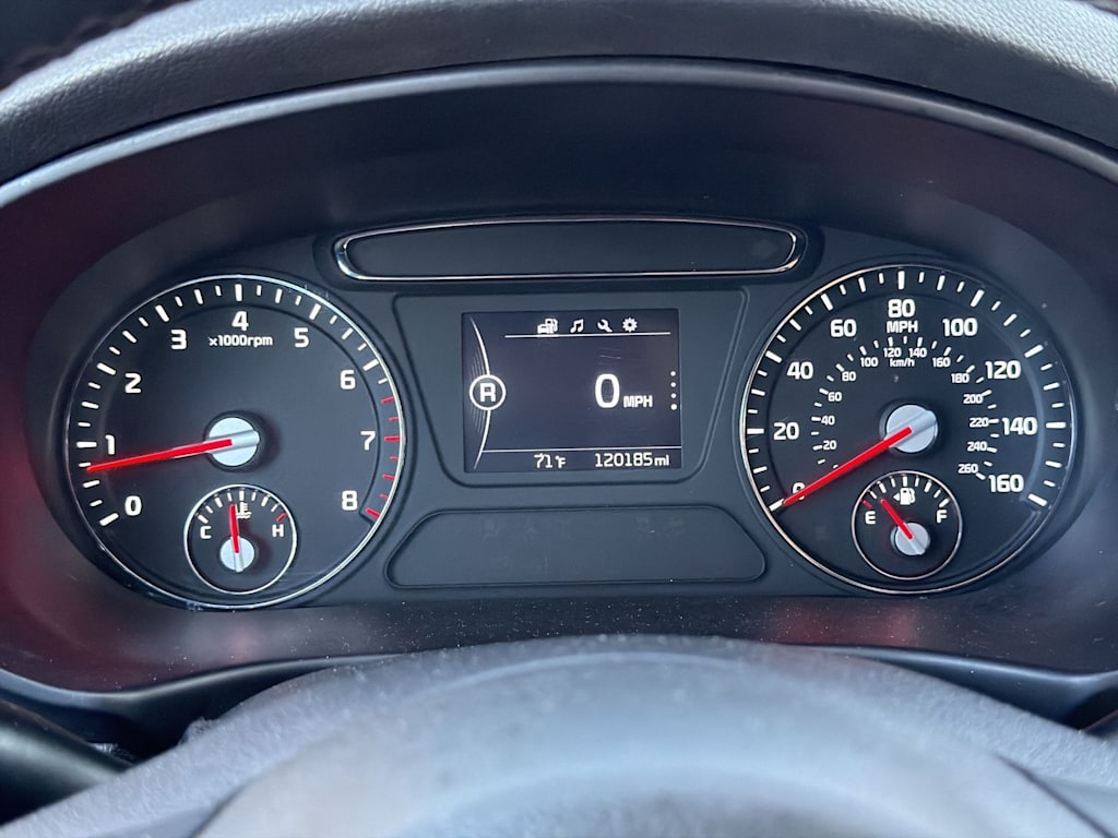 Thumbnail: 2017 Kia Sorento - 15