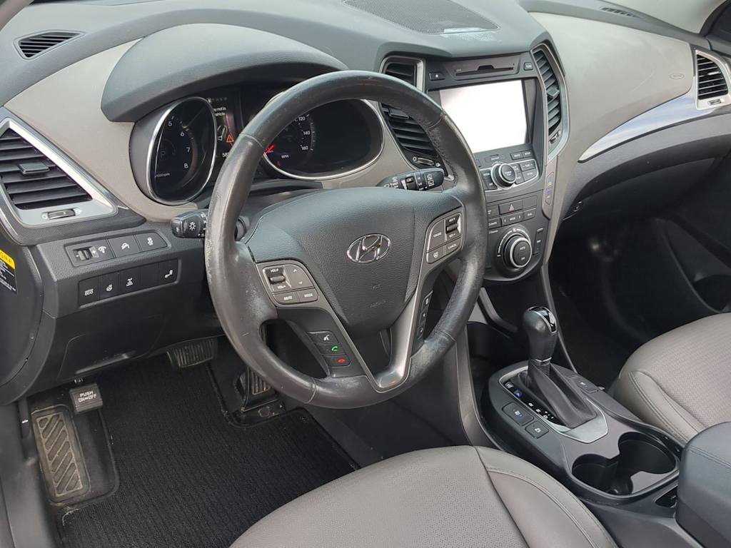 Thumbnail: 2016 Hyundai Santa Fe - 2