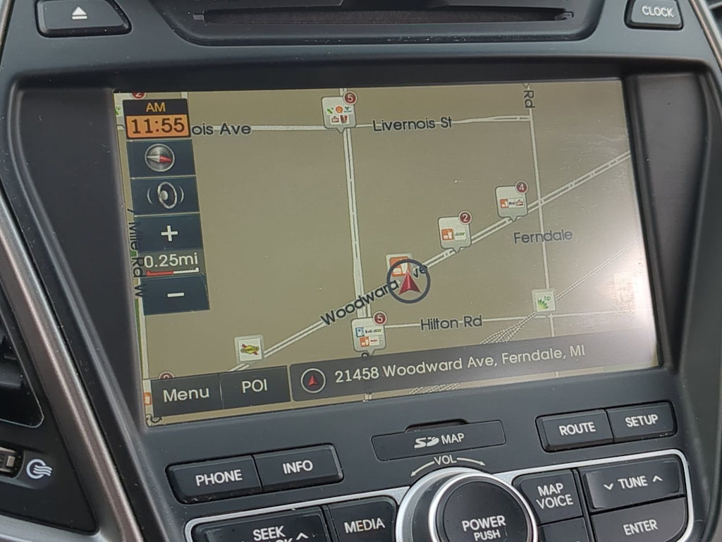 Thumbnail: 2016 Hyundai Santa Fe - 33