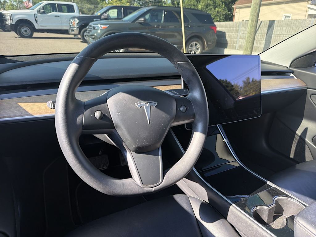 Thumbnail: 2020 Tesla Model 3 - 2