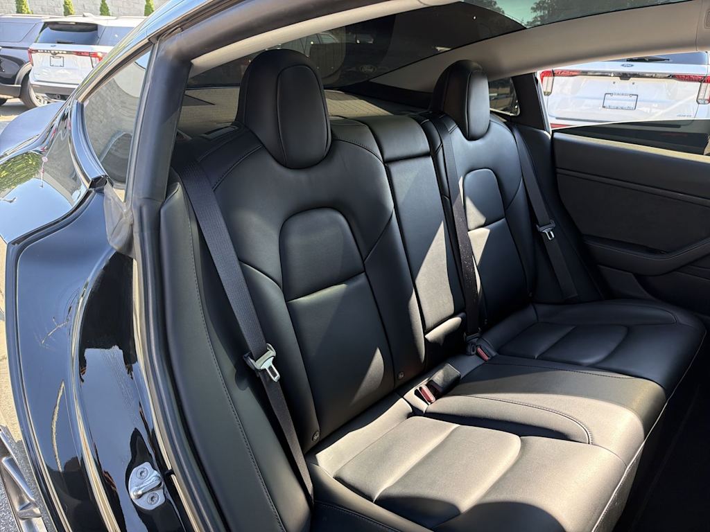 Thumbnail: 2020 Tesla Model 3 - 24