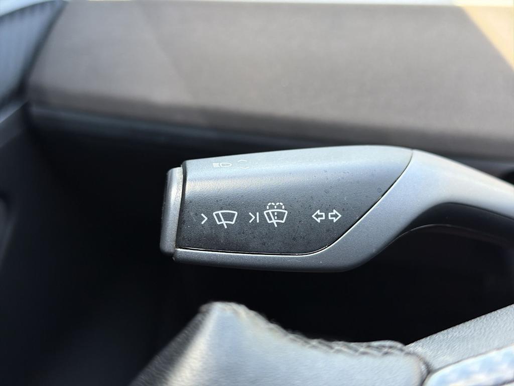 Thumbnail: 2023 Tesla Model 3 - 29