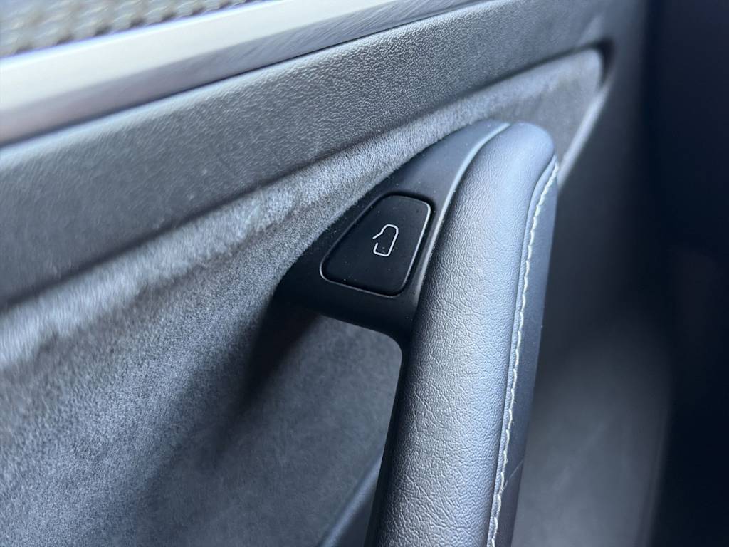 Thumbnail: 2023 Tesla Model 3 - 28