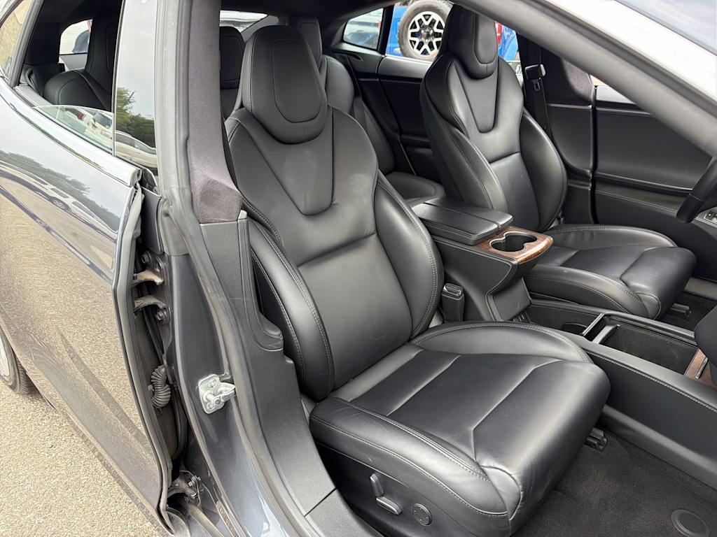 Thumbnail: 2019 Tesla Model S - 26