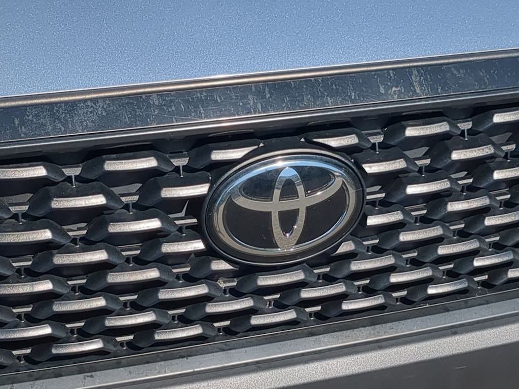 Thumbnail: 2022 Toyota Corolla Cross - 7