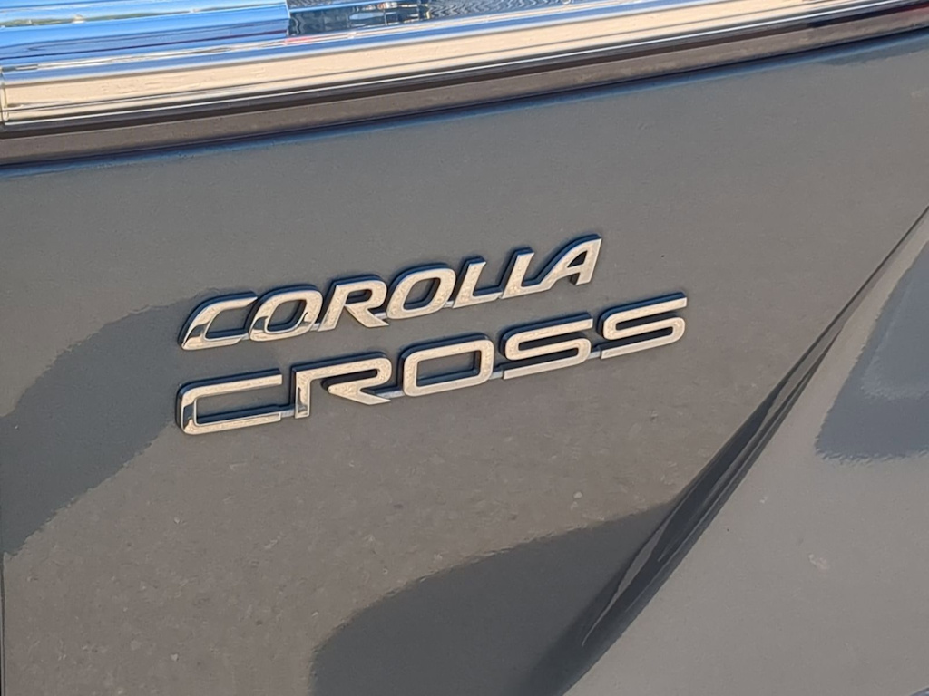Thumbnail: 2022 Toyota Corolla Cross - 25