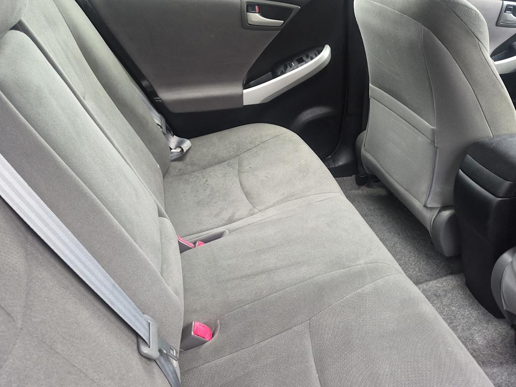 Thumbnail: 2013 Toyota Prius - 9