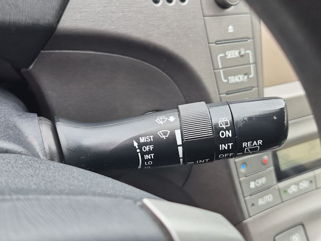 Thumbnail: 2013 Toyota Prius - 26