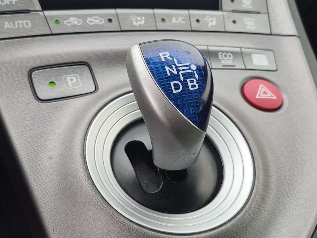 Thumbnail: 2013 Toyota Prius - 13
