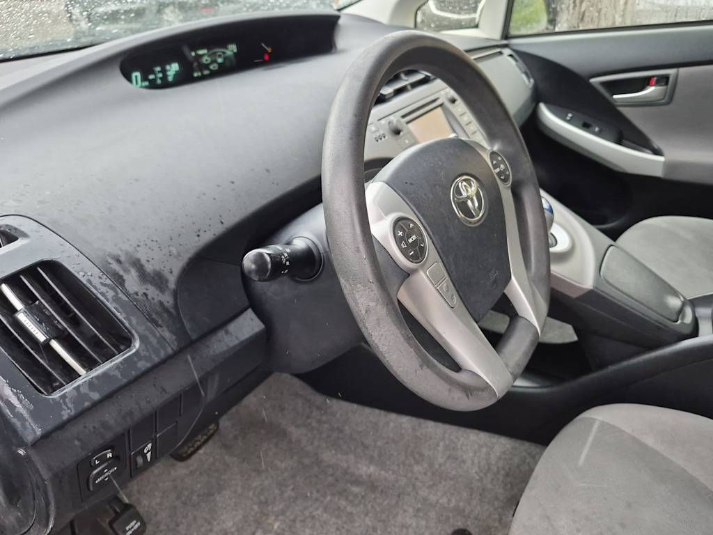 Thumbnail: 2013 Toyota Prius - 2