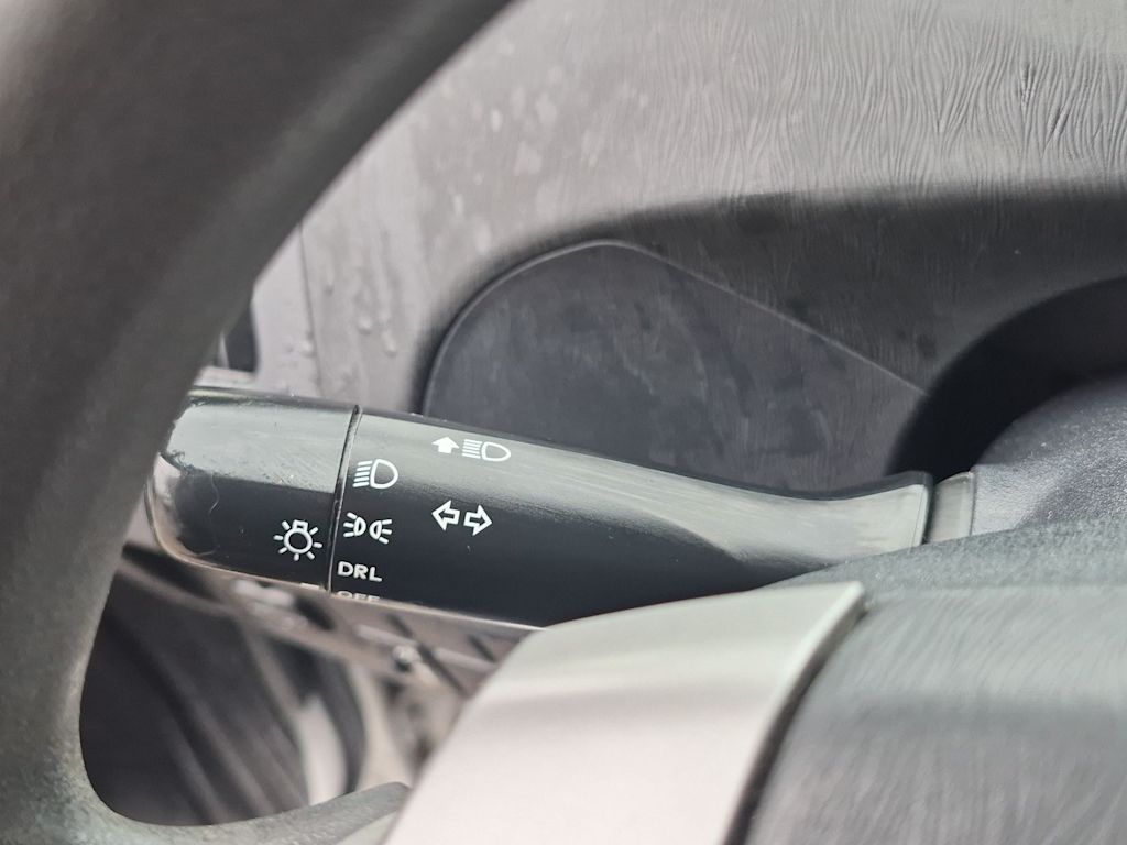 Thumbnail: 2013 Toyota Prius - 27