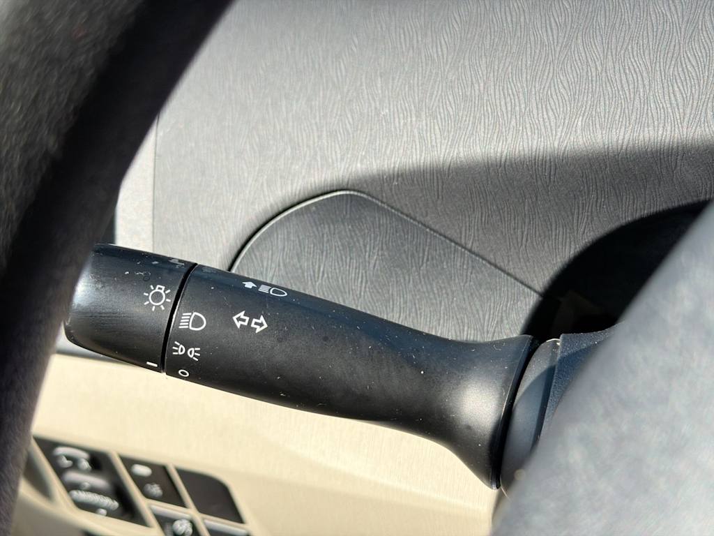 Thumbnail: 2010 Toyota Prius - 30
