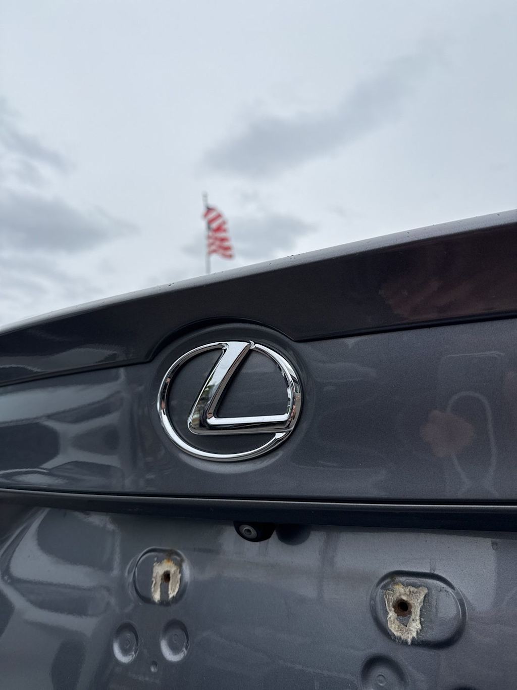 Thumbnail: 2019 Lexus IS - 17