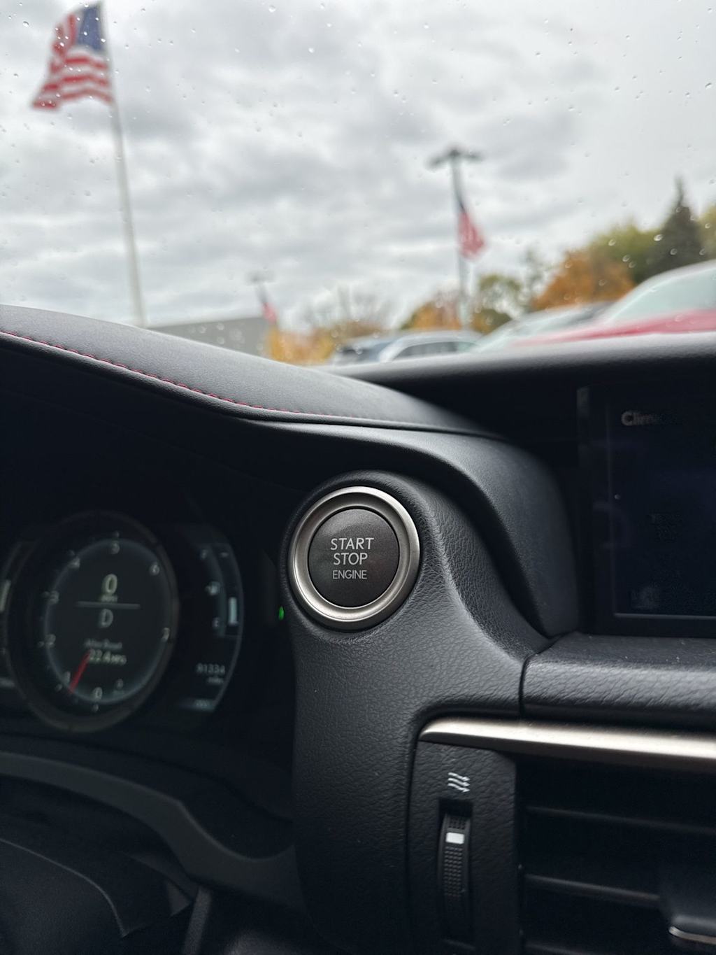 Thumbnail: 2019 Lexus IS - 37