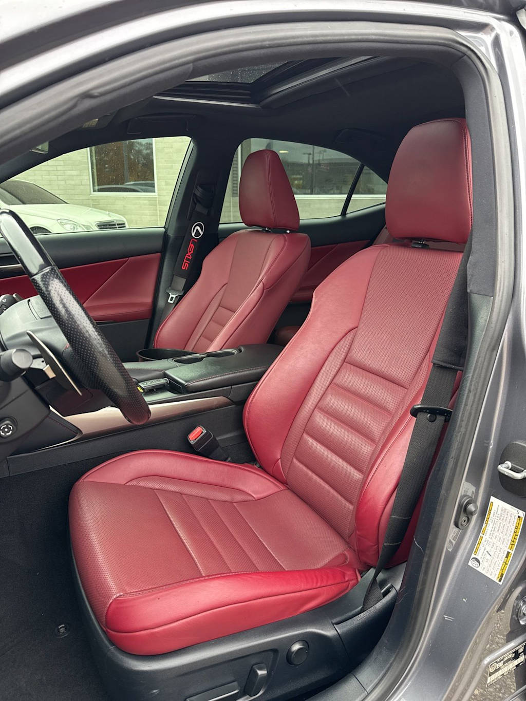 Thumbnail: 2019 Lexus IS - 10