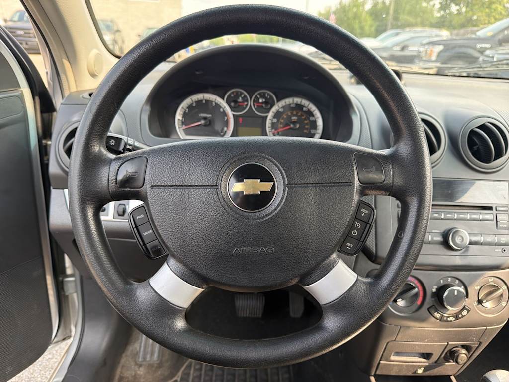 Thumbnail: 2011 Chevrolet Aveo - 9