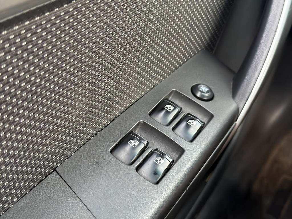 Thumbnail: 2011 Chevrolet Aveo - 27