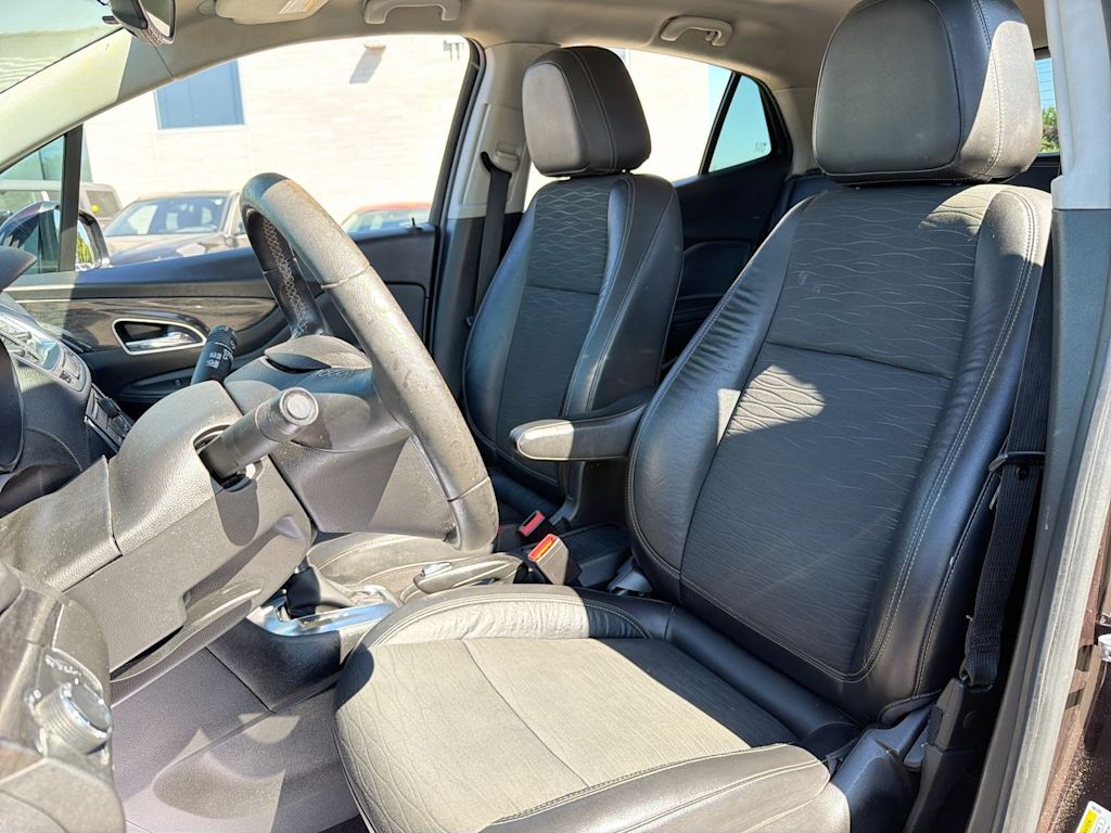 Thumbnail: 2016 Buick Encore - 11