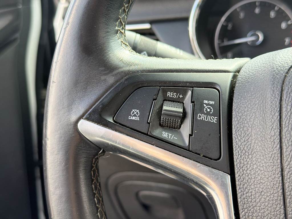 Thumbnail: 2017 Buick Encore - 28
