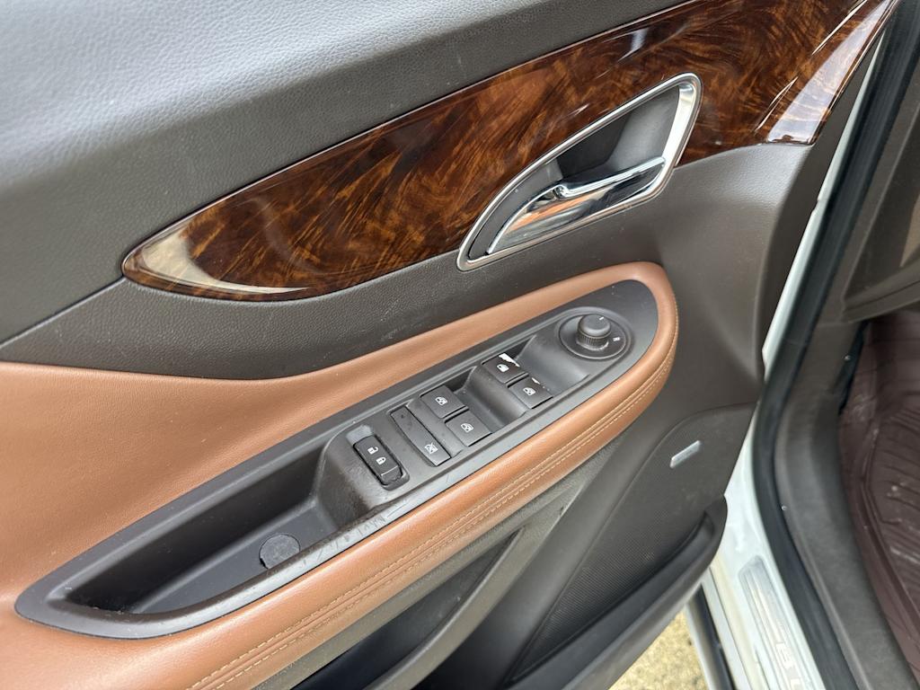 Thumbnail: 2015 Buick Encore - 24