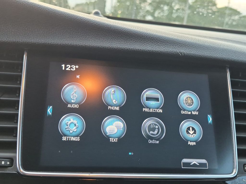 Thumbnail: 2018 Buick Encore - 14