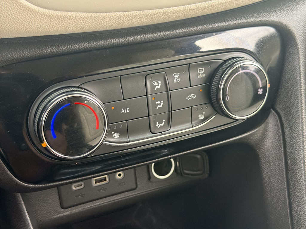Thumbnail: 2020 Buick Encore GX - 30