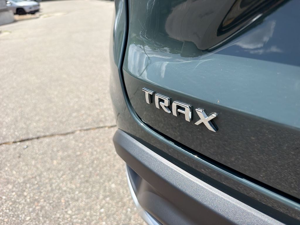 Thumbnail: 2025 Chevrolet Trax - 24