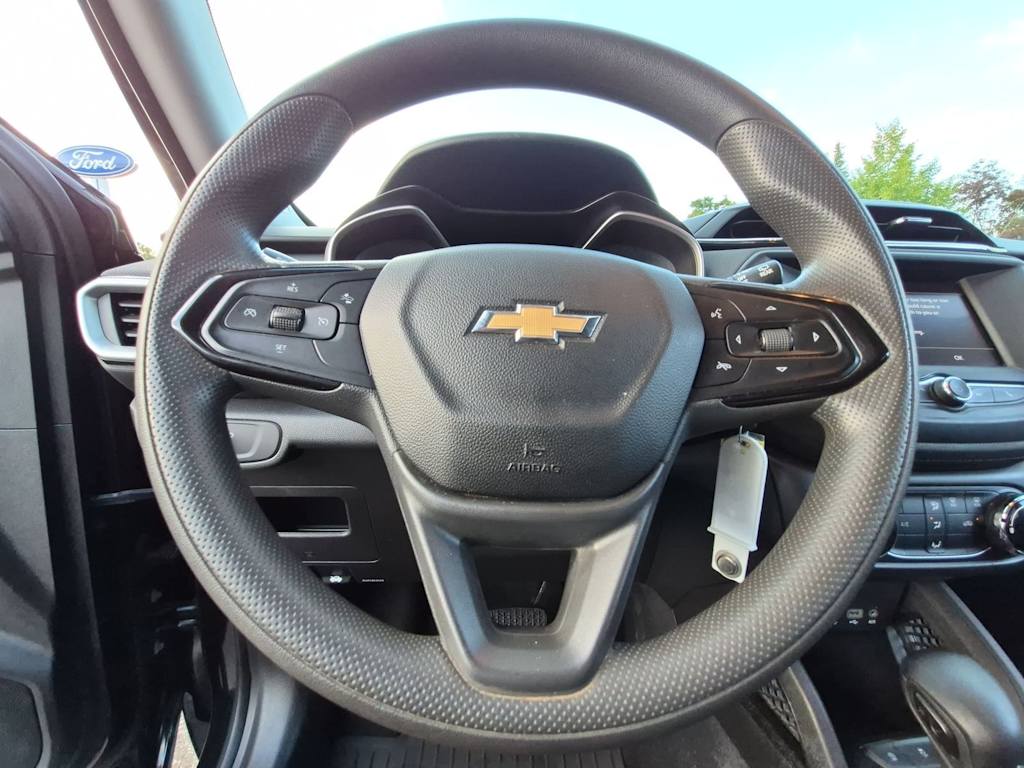 Thumbnail: 2021 Chevrolet TrailBlazer - 9