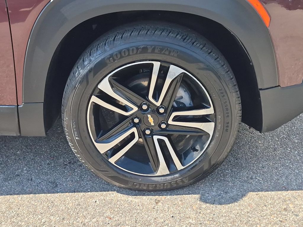 Thumbnail: 2022 Chevrolet TrailBlazer - 8