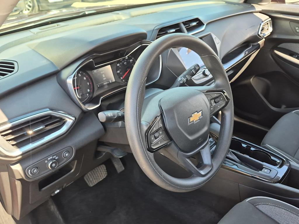Thumbnail: 2022 Chevrolet TrailBlazer - 2