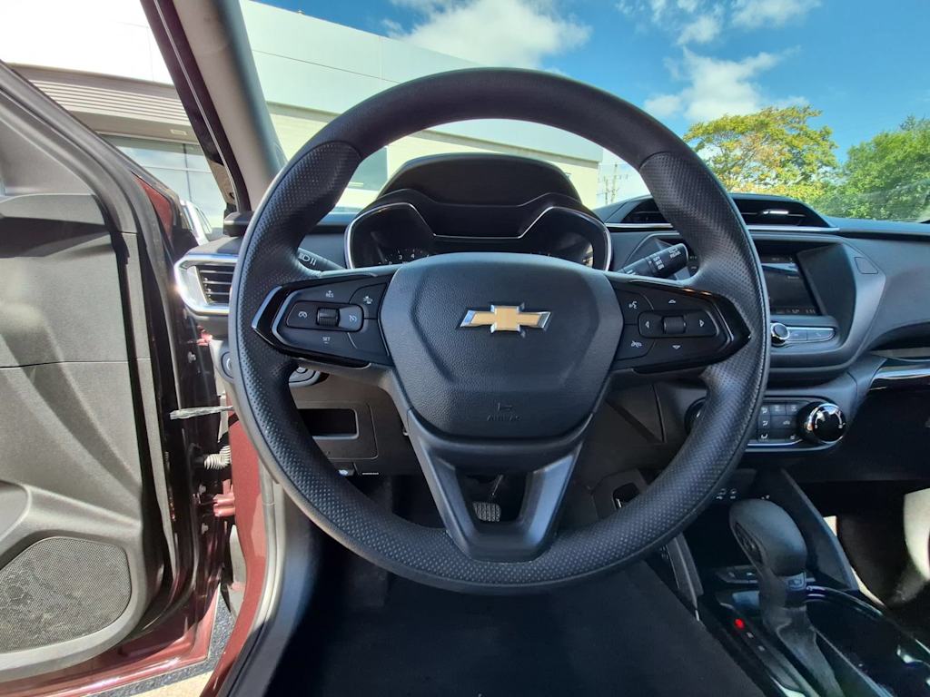 Thumbnail: 2022 Chevrolet TrailBlazer - 13