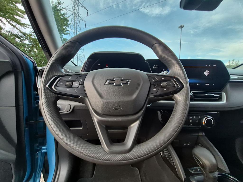 Thumbnail: 2025 Chevrolet TrailBlazer - 12