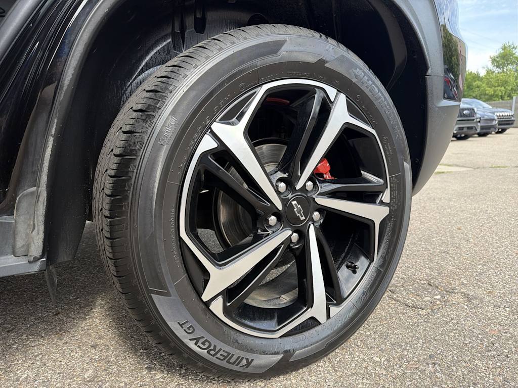 Thumbnail: 2023 Chevrolet TrailBlazer - 8