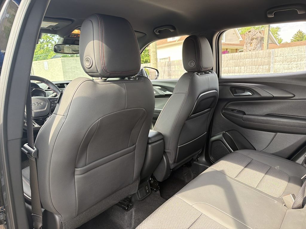 Thumbnail: 2023 Chevrolet TrailBlazer - 12