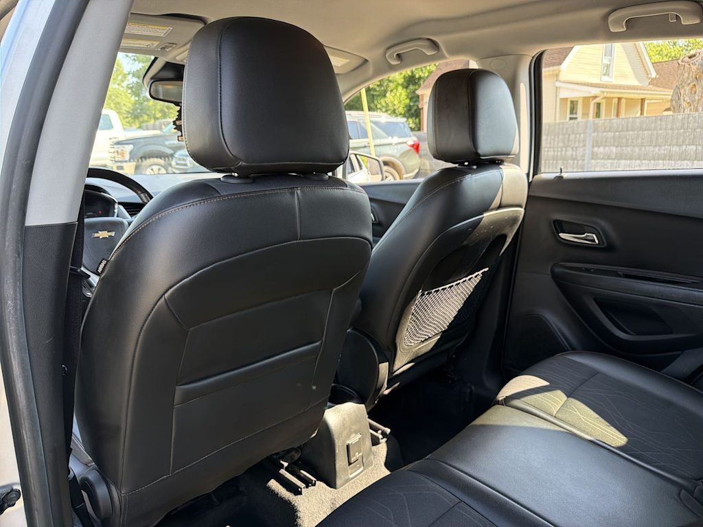 Thumbnail: 2018 Chevrolet Trax - 12