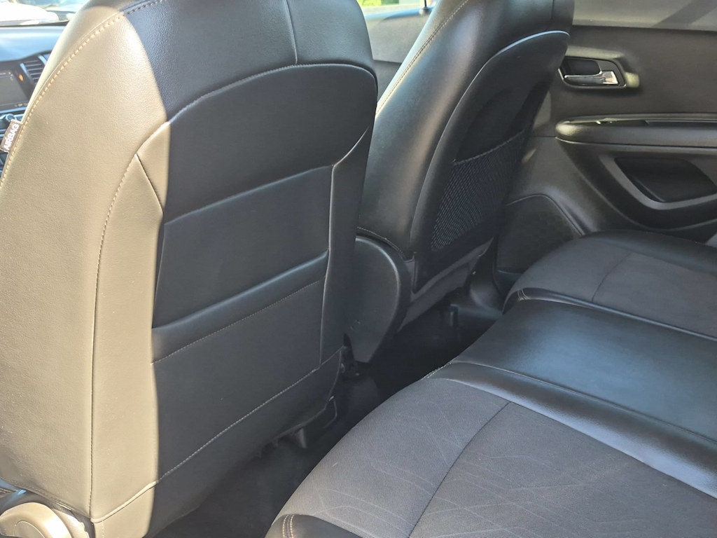 Thumbnail: 2018 Chevrolet Trax - 12