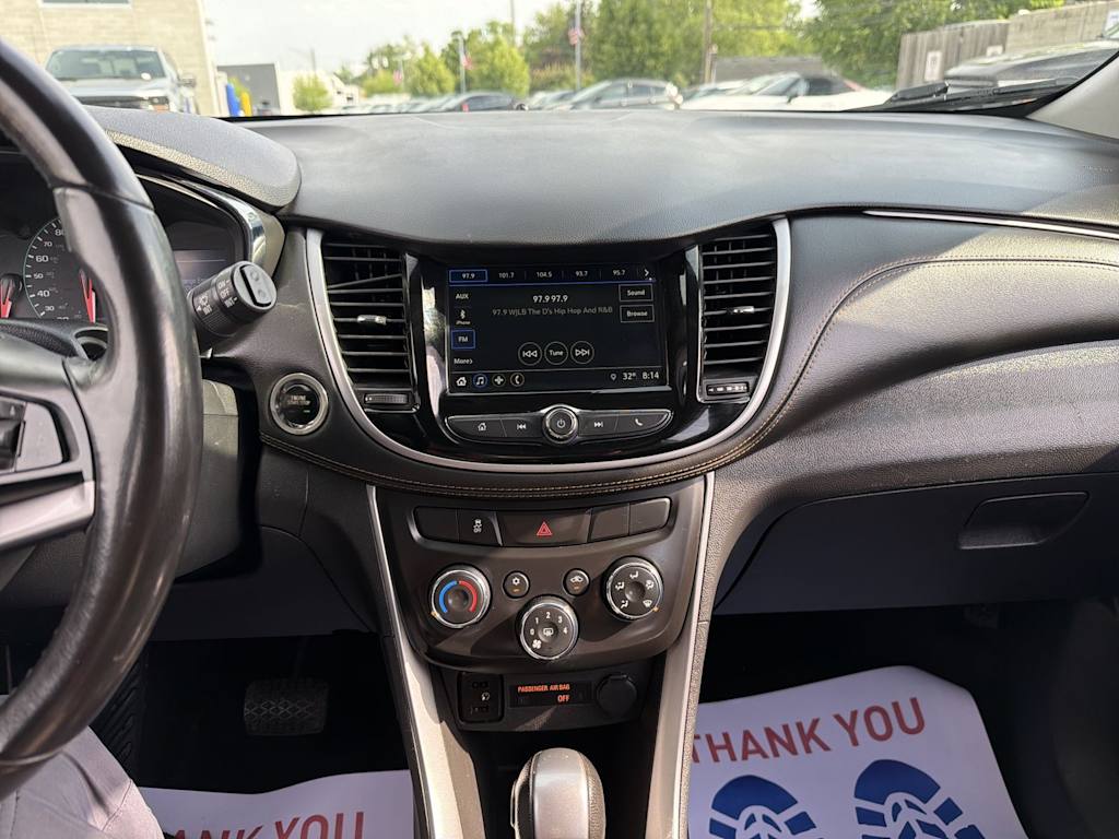Thumbnail: 2019 Chevrolet Trax - 9