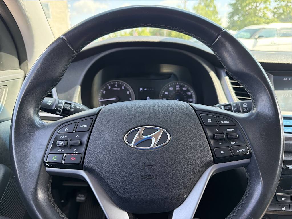 Thumbnail: 2018 Hyundai Tucson - 10