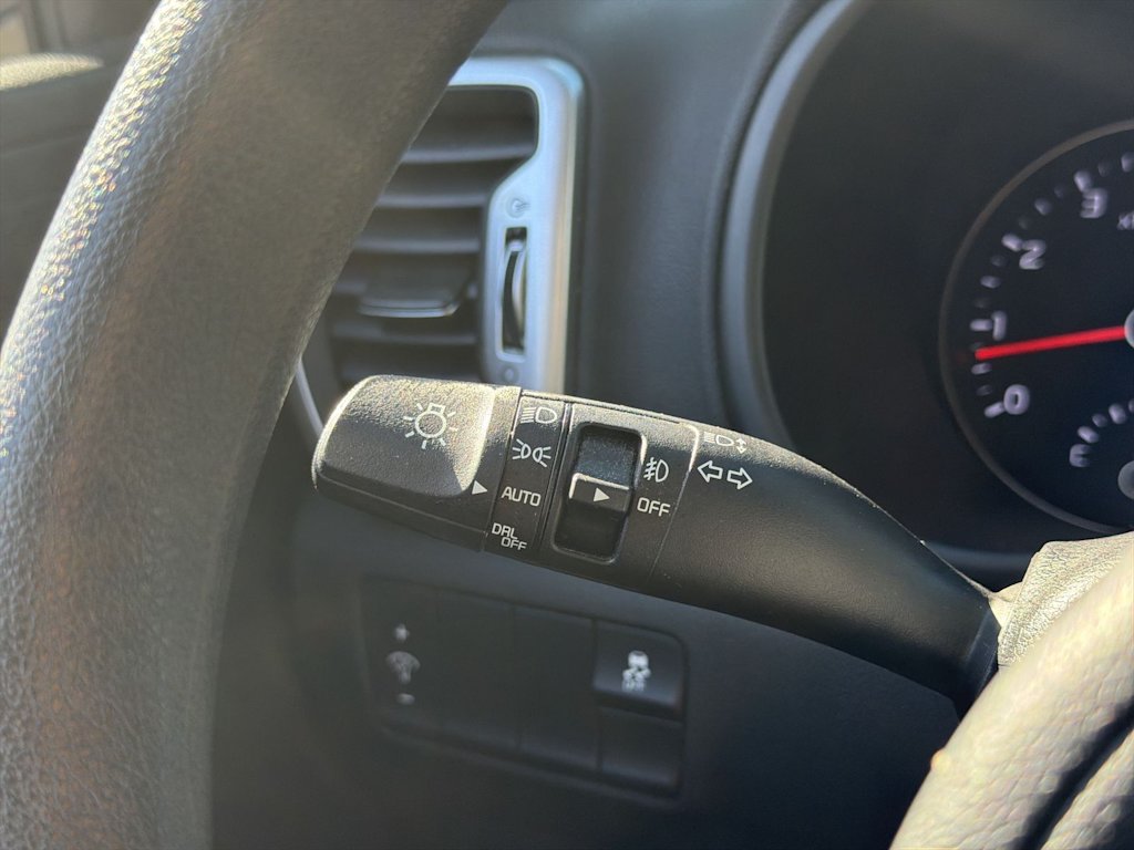Thumbnail: 2018 Kia Sportage - 32