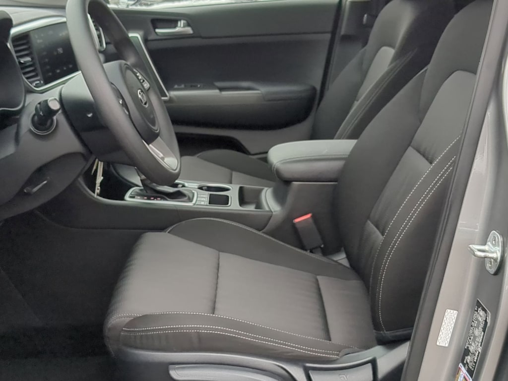 Thumbnail: 2022 Kia Sportage - 10