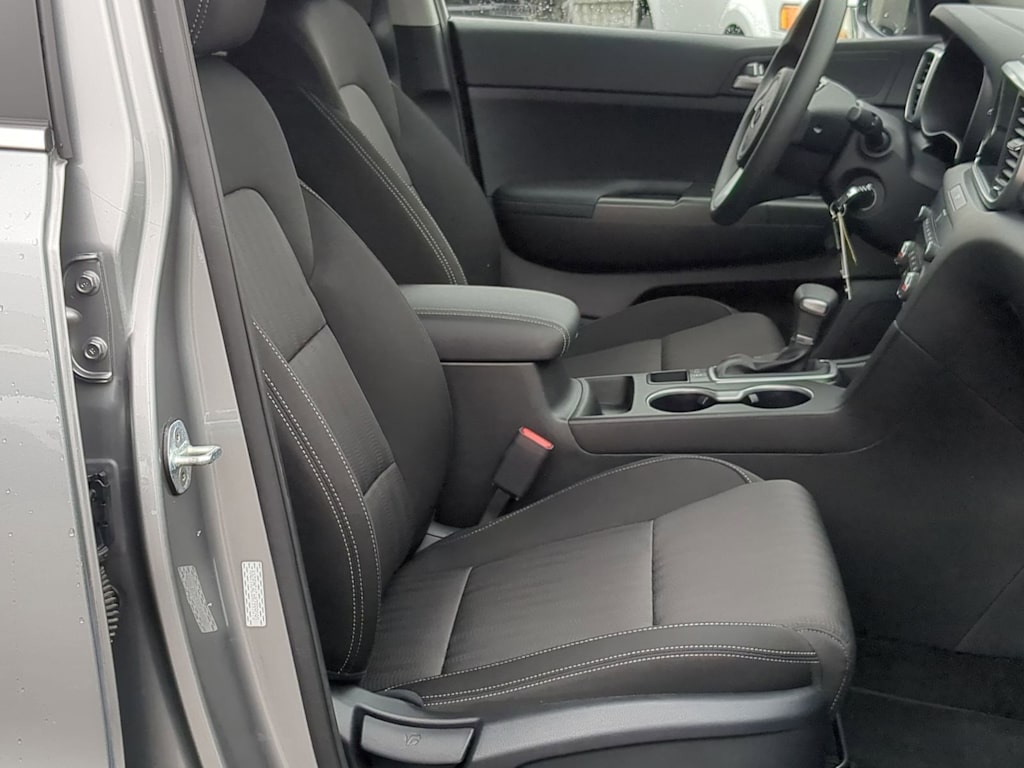 Thumbnail: 2022 Kia Sportage - 11