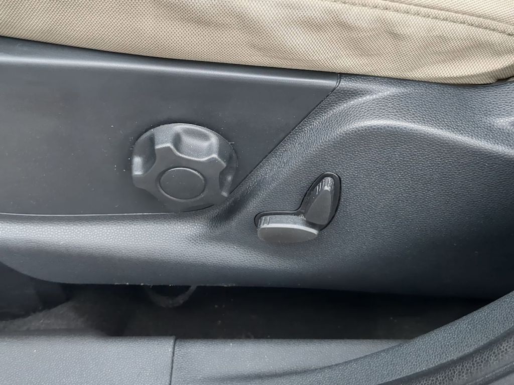 Thumbnail: 2019 Ford EcoSport - 26