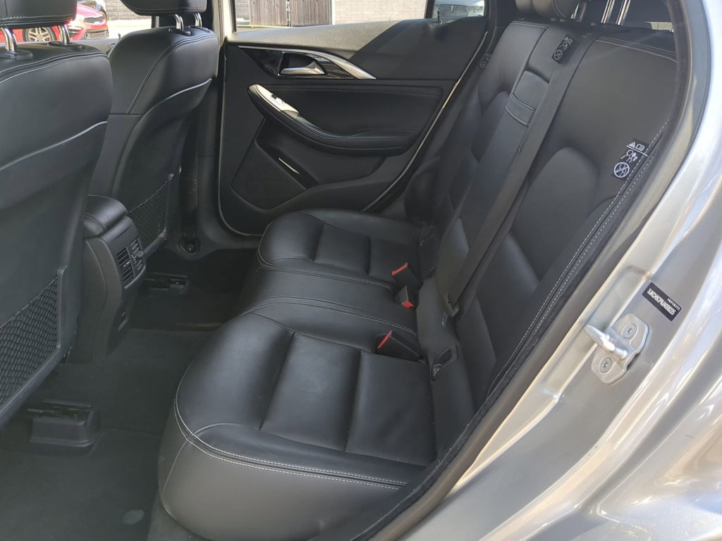 Thumbnail: 2018 INFINITI QX30 - 27