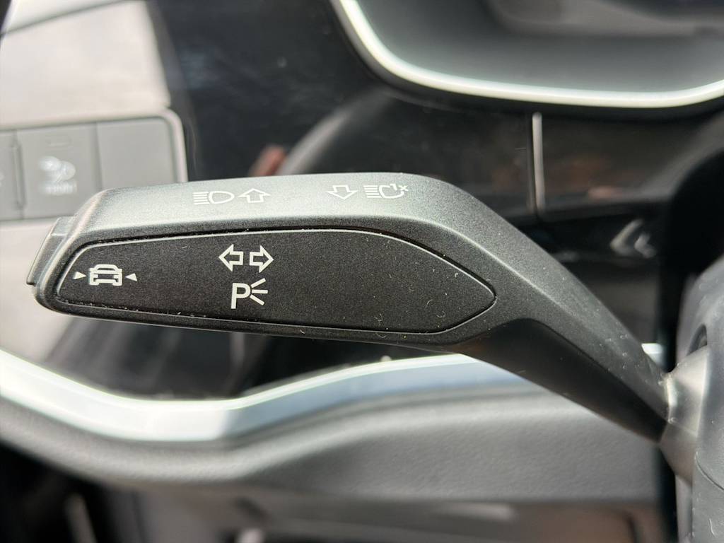 Thumbnail: 2021 Audi Q3 - 29