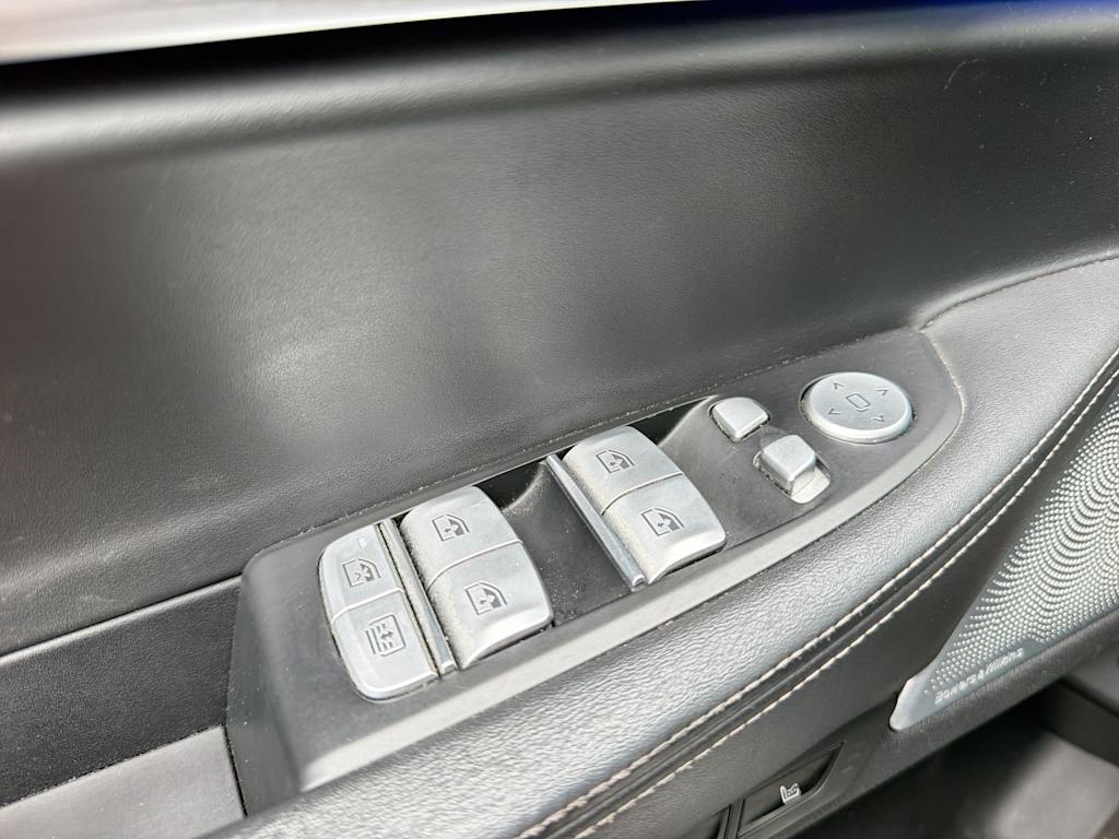 Thumbnail: 2019 BMW 7 Series - 24
