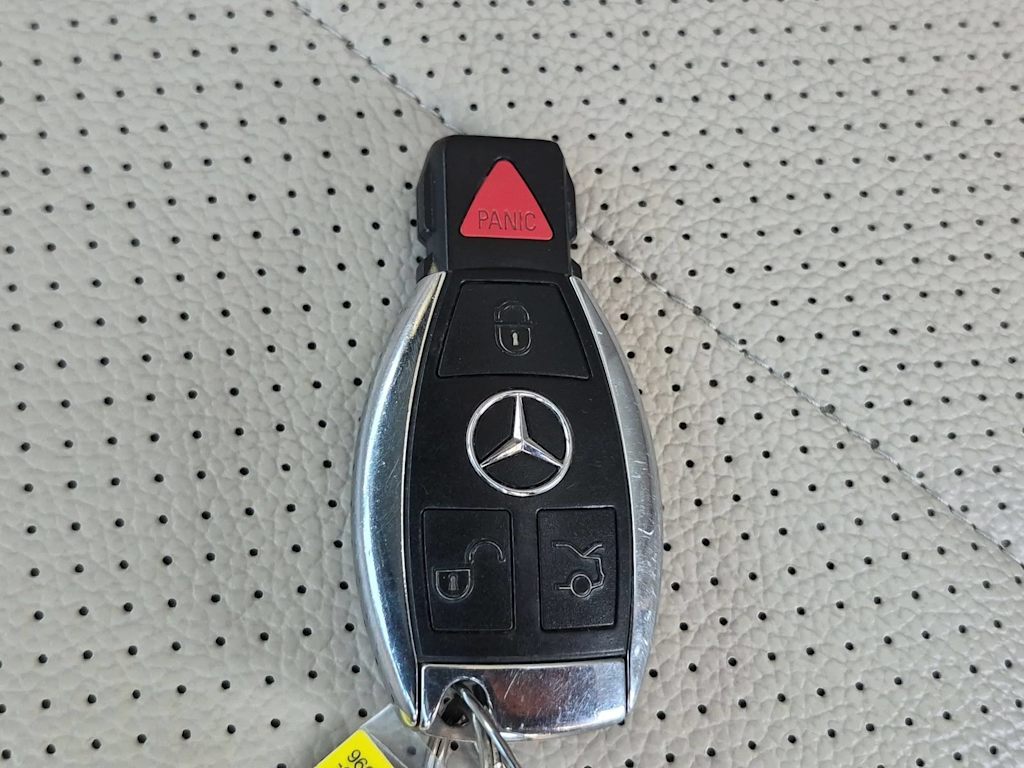 Thumbnail: 2018 Mercedes-Benz GLC - 14