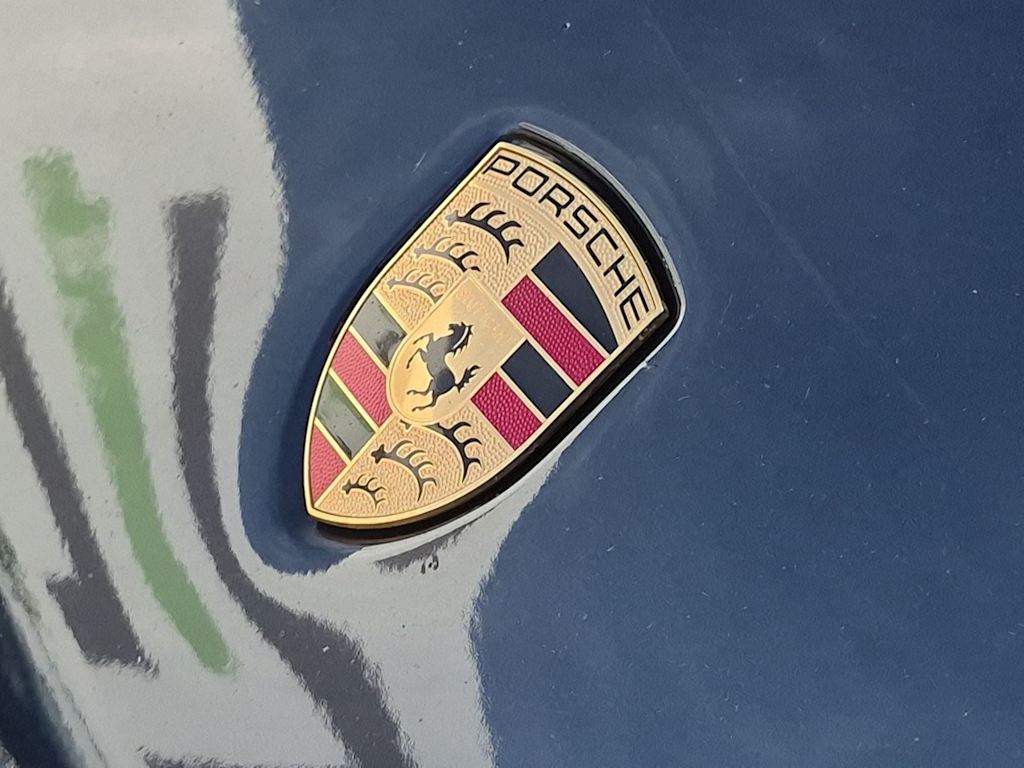 Thumbnail: 2018 Porsche Macan - 16