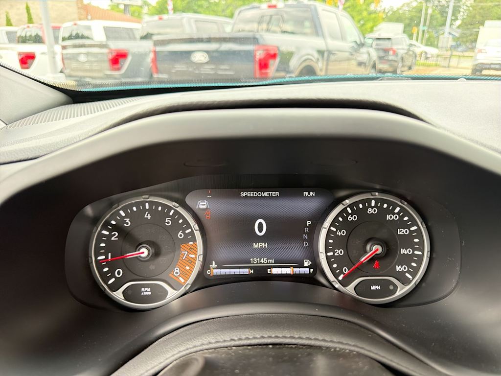 Thumbnail: 2021 Jeep Renegade - 14